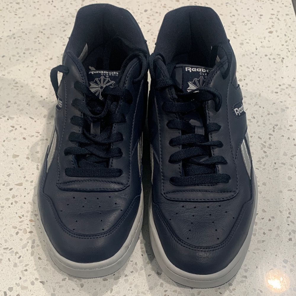 Reebok Men's BB4000II Sneakers NWOT
